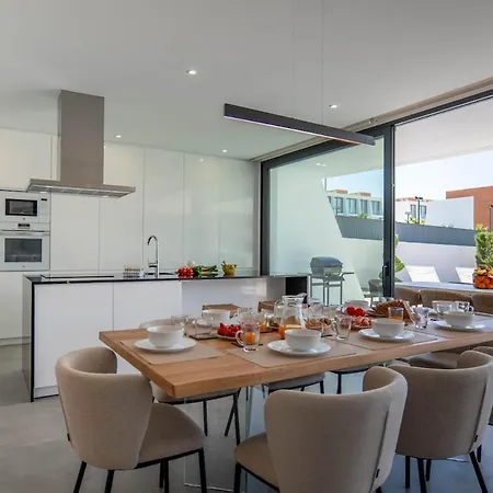 Vila Avanoa - Enchinent