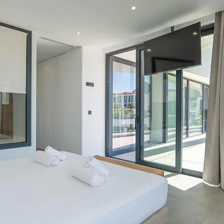 Vila Avanoa - Enchinent *