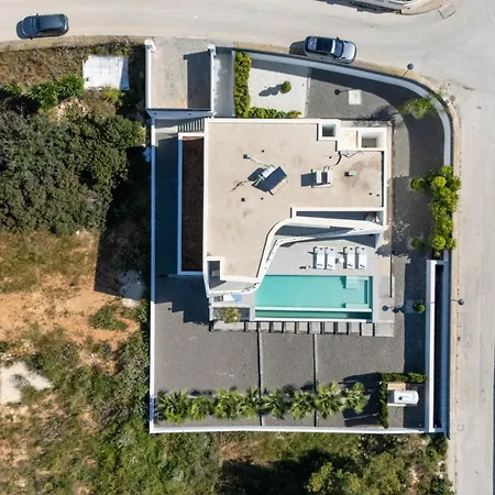 Avanoa - Enchinent Vila *